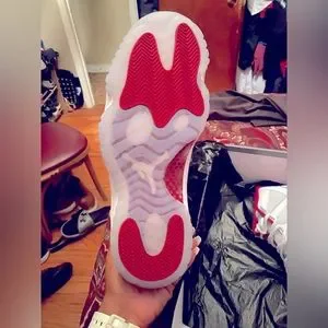 Jordan | Shoes | Retro 1 Cherry Red 222 Release New In  display picture 1